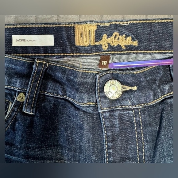 Kut from the Kloth Dark Blue Flare Jeans - Picture 8 of 12